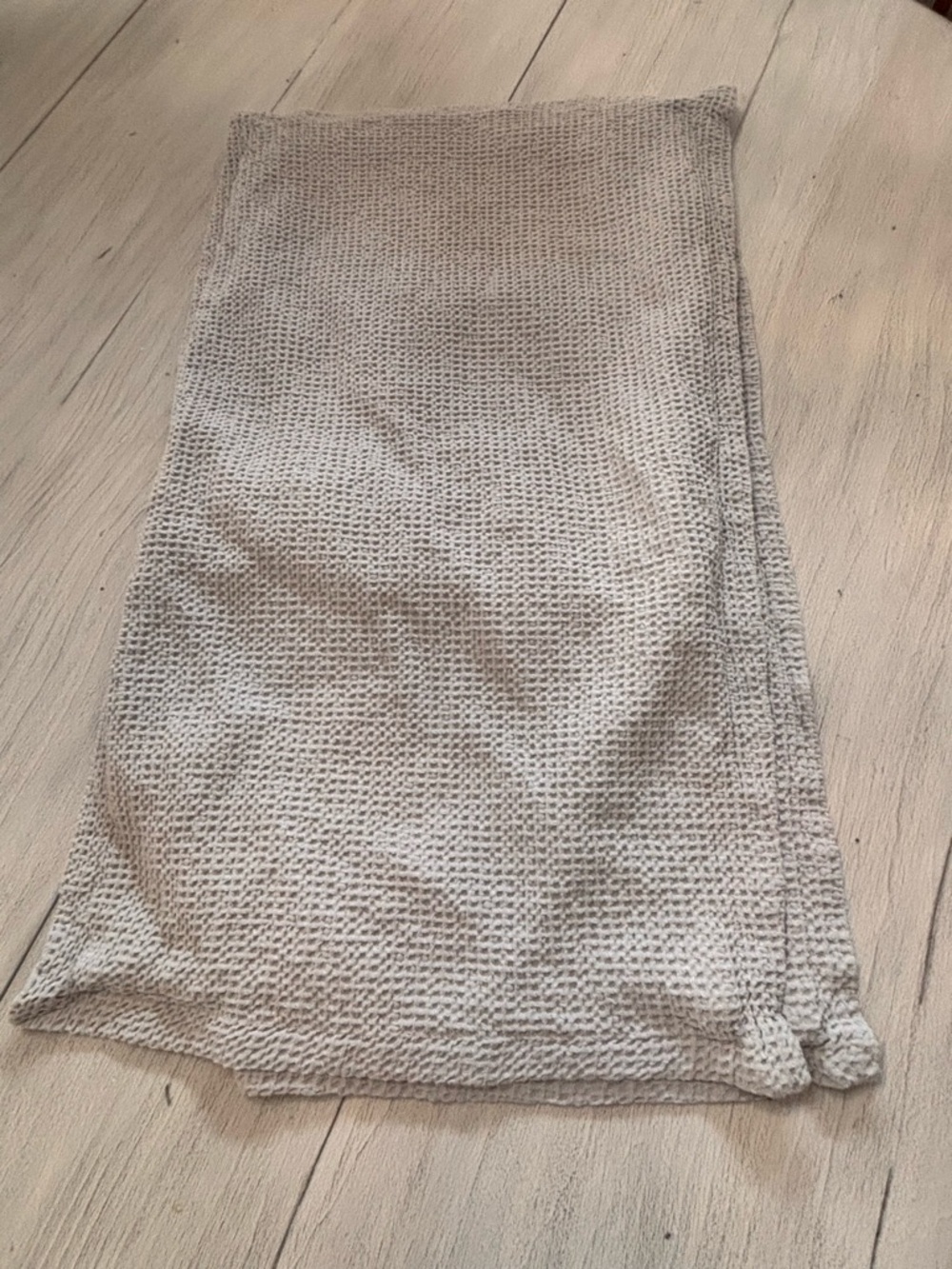 THRESHOLD Set Of 2 Gray 100% Cotton Textured Honeycomb King Pillow Shams 20”X36”